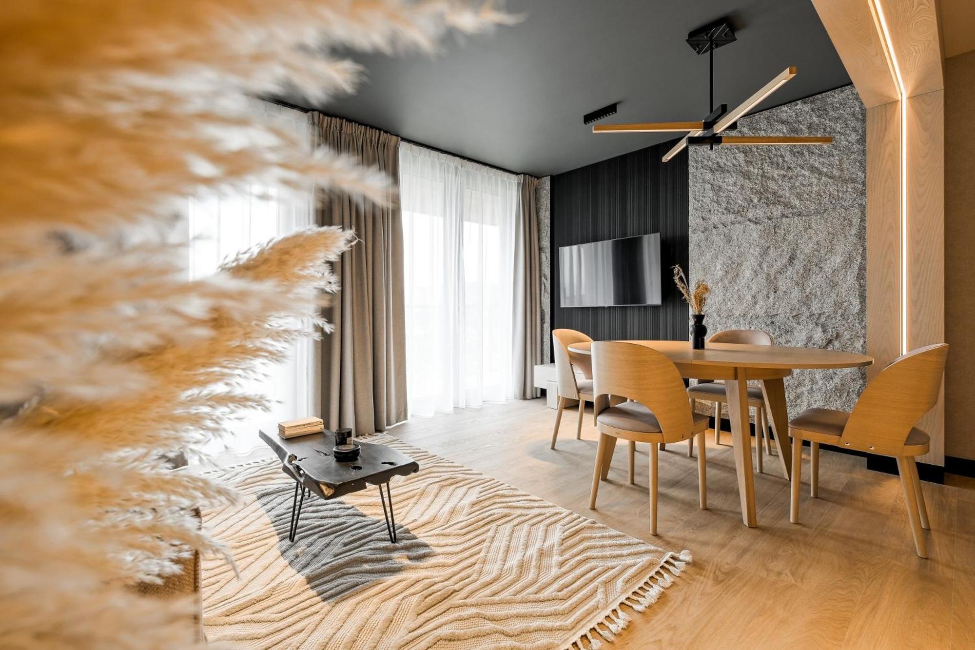 Rezydencja Sloneczna - Spa & Apartamenty Z Widokiem - Bialka Tatrzanska Buitenkant foto